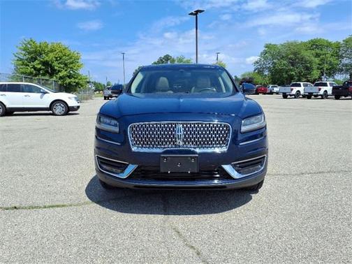 2019 Lincoln Nautilus Reserve