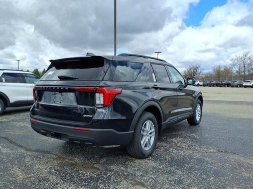 Agate Black Metallic 2026 Ford Explorer Active