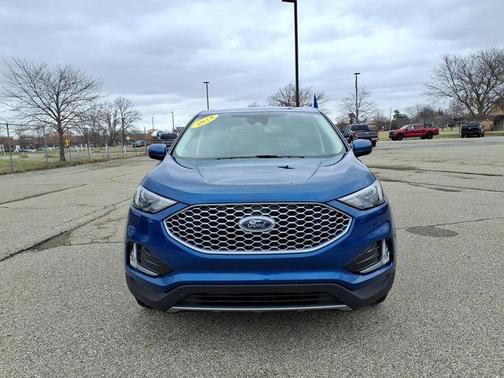 Blue Metallic 2024 Ford Edge SEL