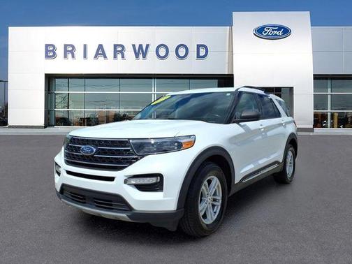 Oxford White 2021 Ford Explorer XLT