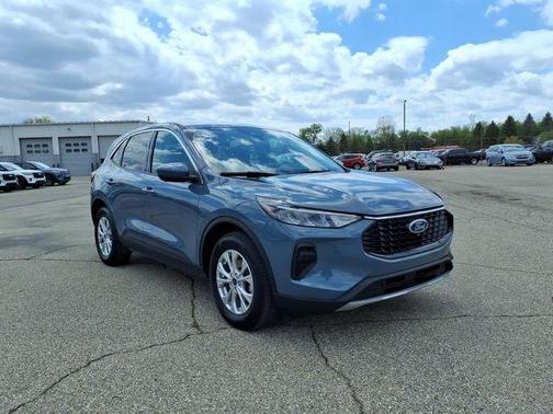 Vapor Blue Metallic 2023 Ford Escape Active