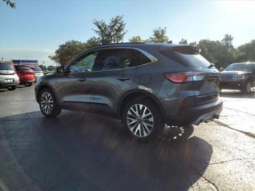 2021 Ford Escape Titanium