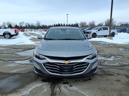 2024 Chevrolet Malibu LT W/1LT