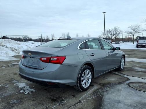 2024 Chevrolet Malibu LT W/1LT