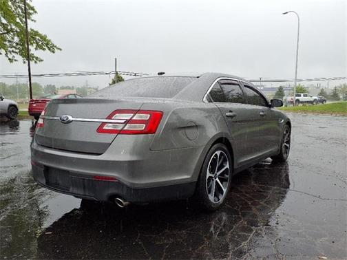 2014 Ford Taurus SEL