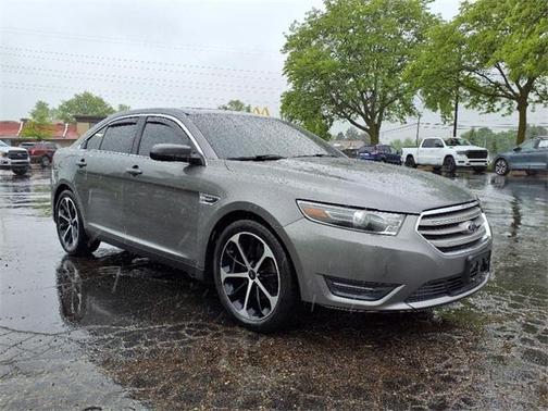 2014 Ford Taurus SEL