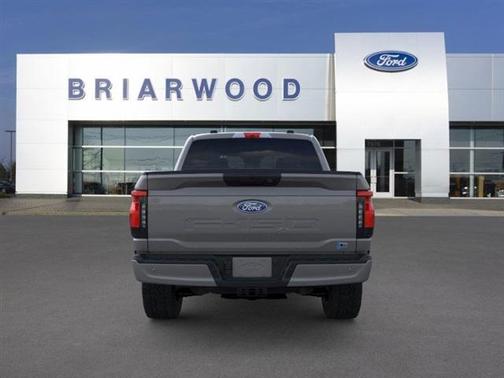 2025 Ford F-150 Lightning XLT