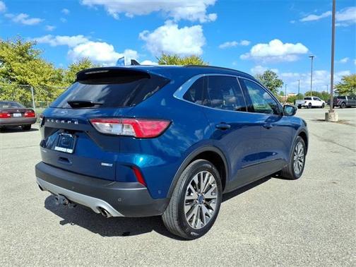 2020 Ford Escape Titanium