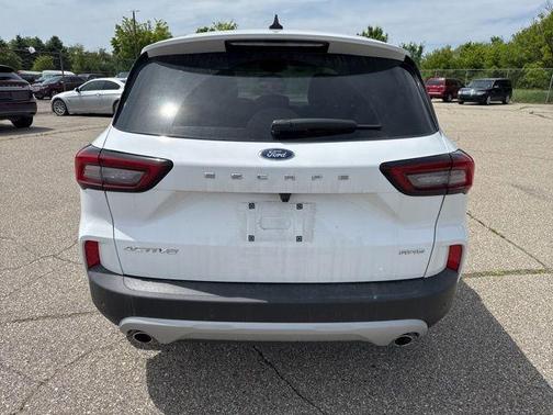 Oxford White 2024 Ford Escape Active