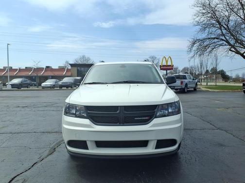 Vice White 2020 Dodge Journey SE VALUE