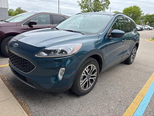 DARK PERSIAN GREEN METALLIC 2020 Ford Escape SEL