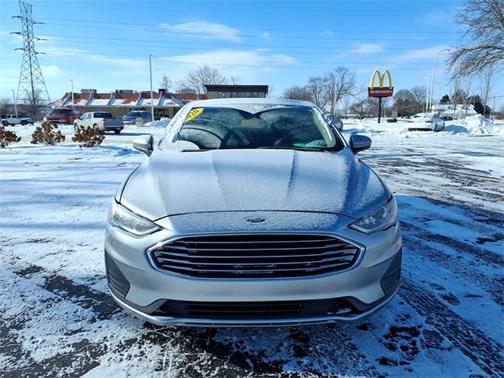 2020 Ford Fusion SE