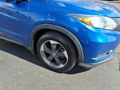 Aegean Blue Metallic 2018 Honda HR-V EX