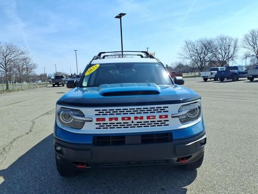 PEAK BLUE METALLIC 2023 Ford Bronco Sport HERITAGE LIMITED