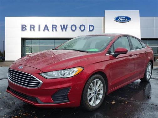 2020 Ford Fusion SE