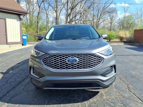 Carbonized Gray Metallic 2024 Ford Edge SEL