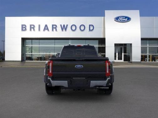 2025 Ford F-350 Lariat