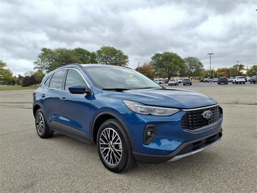 2023 Ford Escape SE