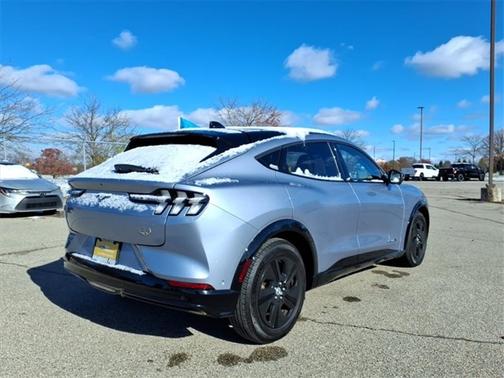 2022 Ford Mustang Mach-E CALIFORNIA ROUTE 1