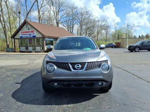 Gun Metallic 2012 Nissan Juke SL