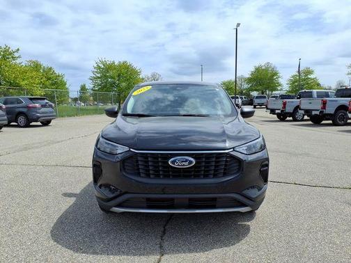 Black Metallic 2023 Ford Escape Active