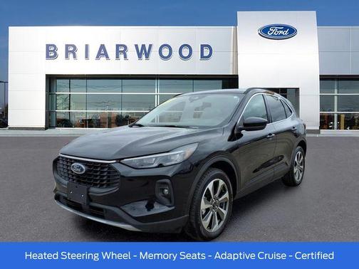 Agate Black Metallic 2025 Ford Escape Platinum