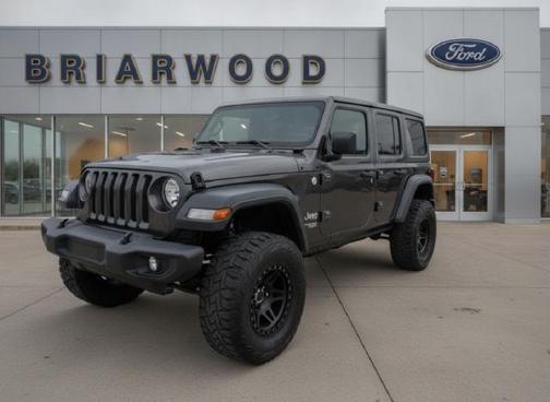 Granite Crystal Clearcoat Metallic 2018 Jeep Wrangler Unlimited Sport