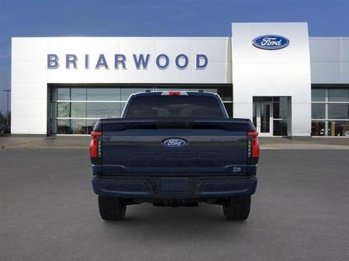 2025 Ford F-150 Lightning XLT