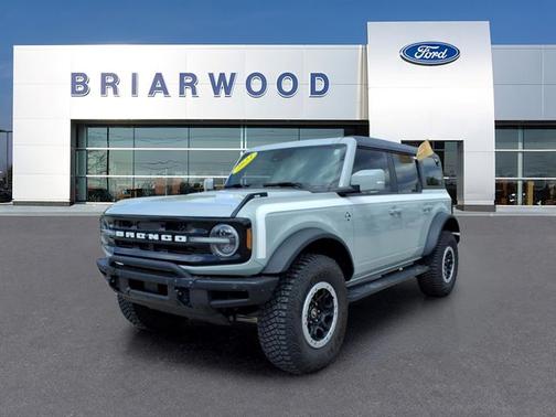 CACTUS GRAY 2023 Ford Bronco OUTER BANKS