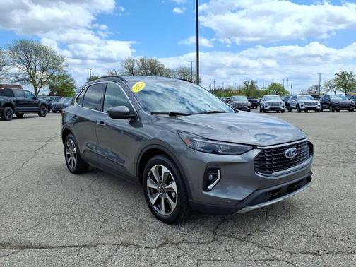 CARBONIZED GRAY METALLIC 2023 Ford Escape PLATINUM