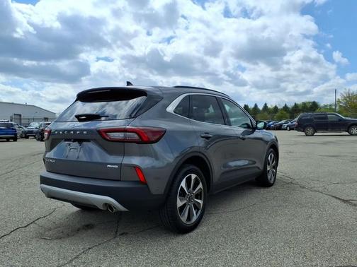 CARBONIZED GRAY METALLIC 2023 Ford Escape PLATINUM