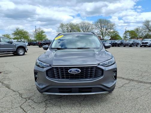 CARBONIZED GRAY METALLIC 2023 Ford Escape PLATINUM
