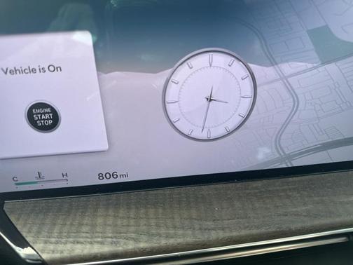 2025 Genesis GV80 2.5T