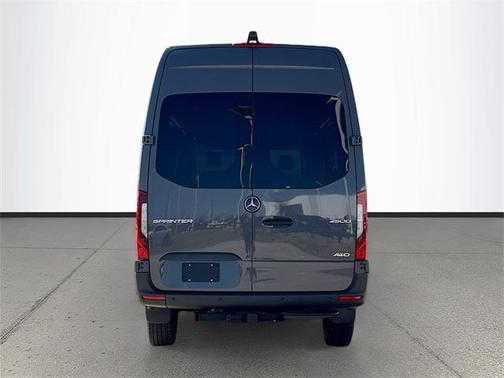 2025 Mercedes-Benz Sprinter 2500 Cargo 170 WB