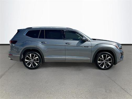 2024 Volkswagen Atlas 2.0T SEL Premium R-Line 4MOTION