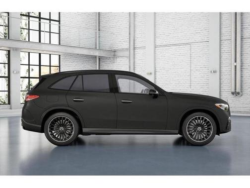 MANUFAKTUR exclusive graphite grey magno 2026 Mercedes-Benz GLC 300 Base