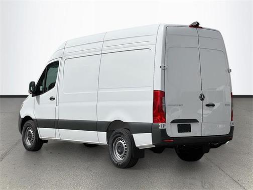 2025 Mercedes-Benz Sprinter 2500 Standard Roof