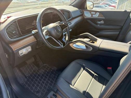 2025 Mercedes-Benz GLE 450 4MATIC