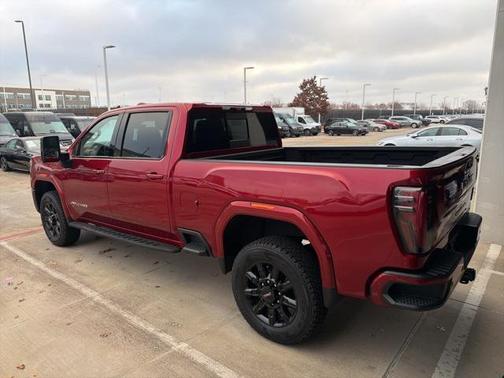 2024 GMC Sierra 2500 AT4
