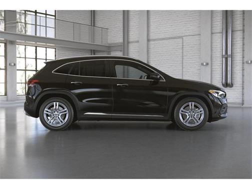 2021 Mercedes-Benz GLA 250 Base 4MATIC