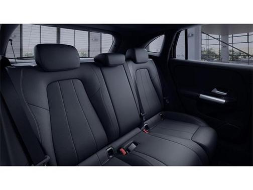 2021 Mercedes-Benz GLA 250 Base 4MATIC