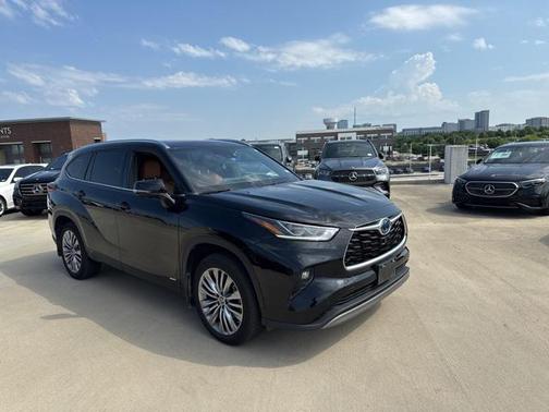 2023 Toyota Highlander Hybrid Limited