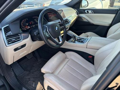 2022 BMW X6 xDrive40i