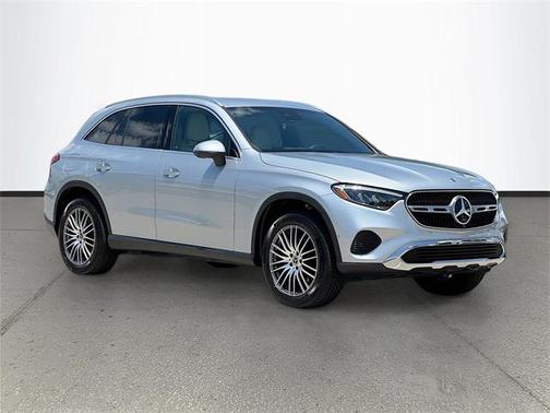 2025 Mercedes-Benz GLC 300 4MATIC