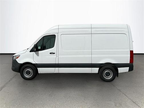 2025 Mercedes-Benz Sprinter 2500 Standard Roof