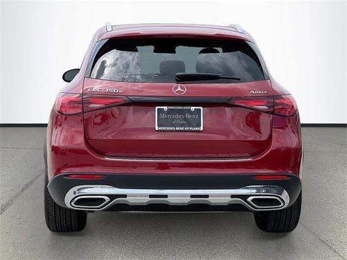 2025 Mercedes-Benz GLC 350e Base