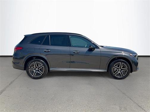 2025 Mercedes-Benz GLC 300 Base