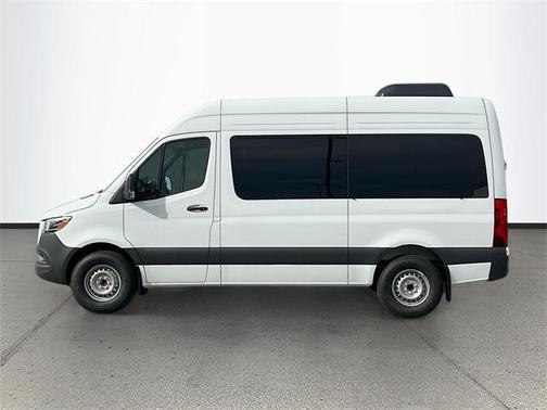 2025 Mercedes-Benz Sprinter 2500 Standard Roof
