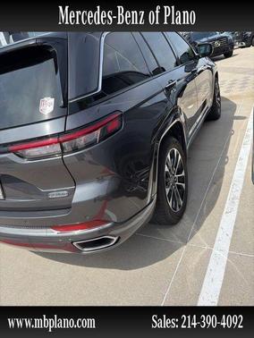 2022 Jeep Grand Cherokee Overland