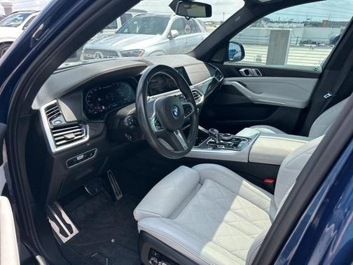2023 BMW X5 M50i